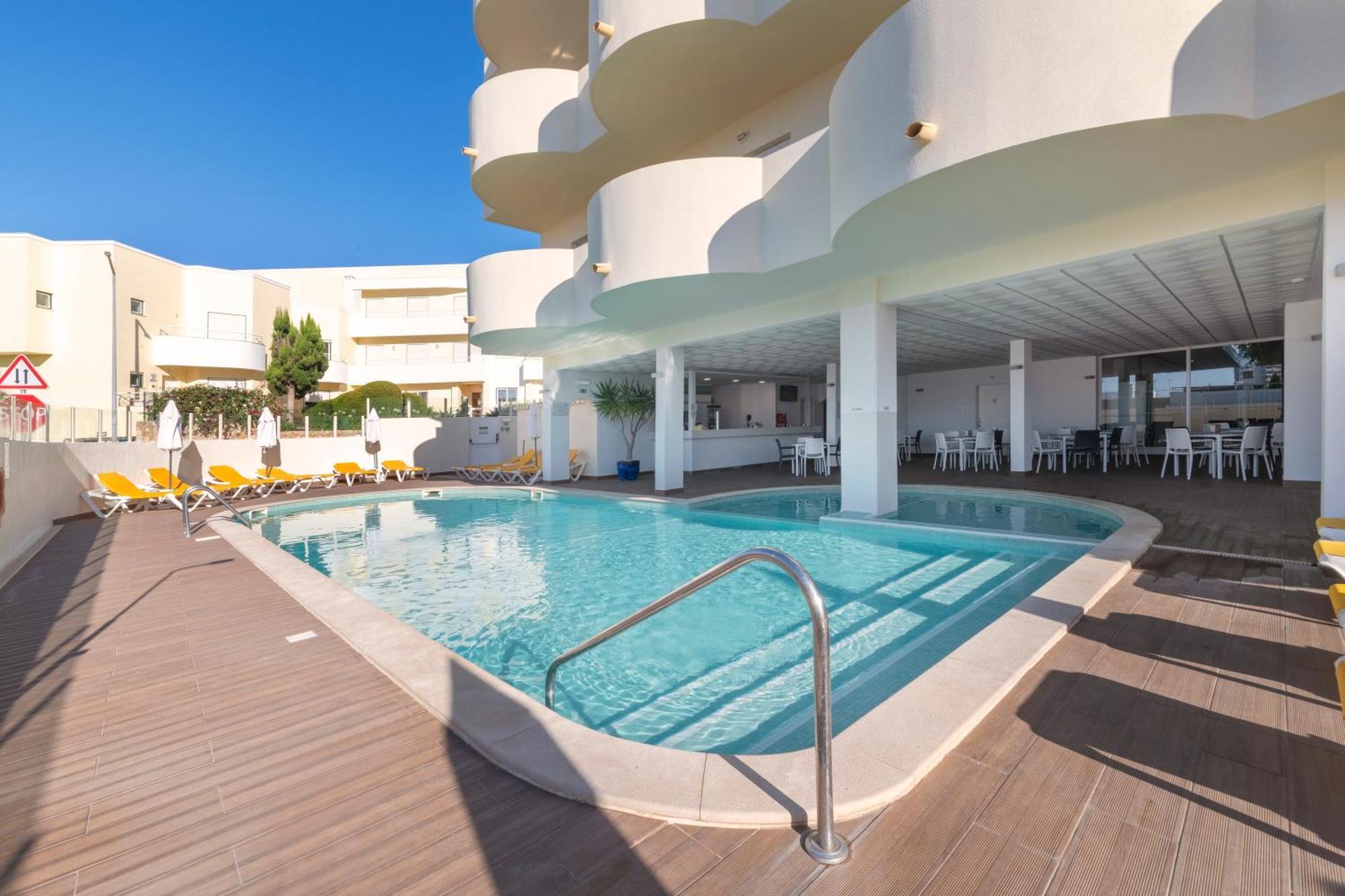 Alvormar Apartamentos Turisticos מראה חיצוני תמונה